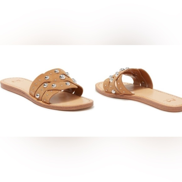 MARC Fisher Paxton Stud Slide sandals. Open toes. Size 8.5 NEW in BOX - Picture 1 of 6